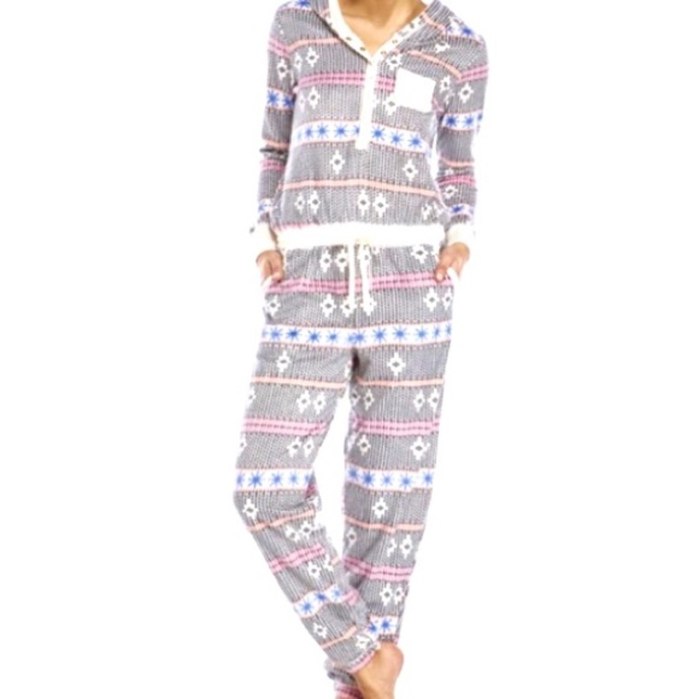 NWOT🌸 Kensie Onesie PJs